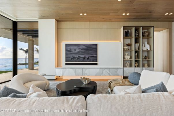 Interior, Living room, Recessed Lighting, Water, Wooden Ceilings, Wooden Walls