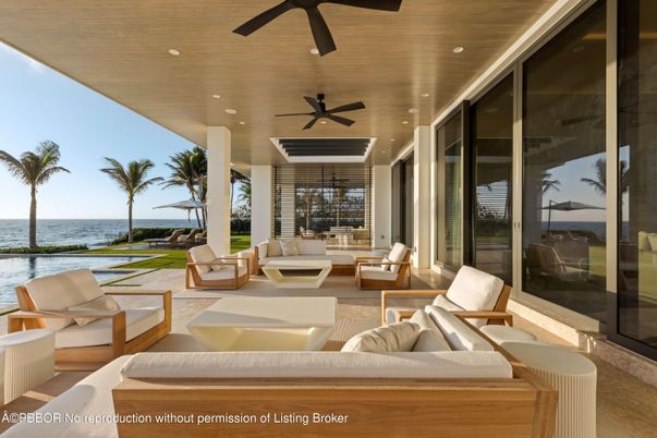 Interior, Living room, Recessed Lighting, Water