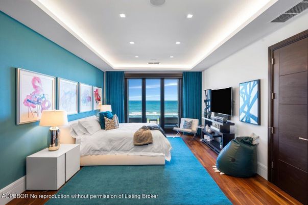 Bedroom, Interior, Recessed Lighting, Water, Wood Texture Flooring