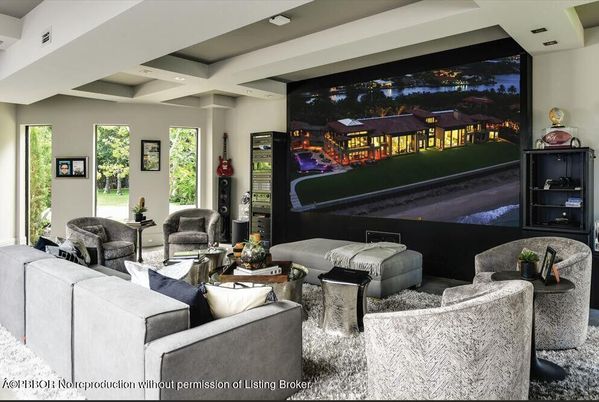 Interior, Living room, Recessed Lighting