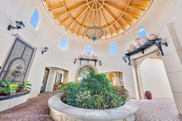 Interior, Pendant Lights, Wooden Ceilings