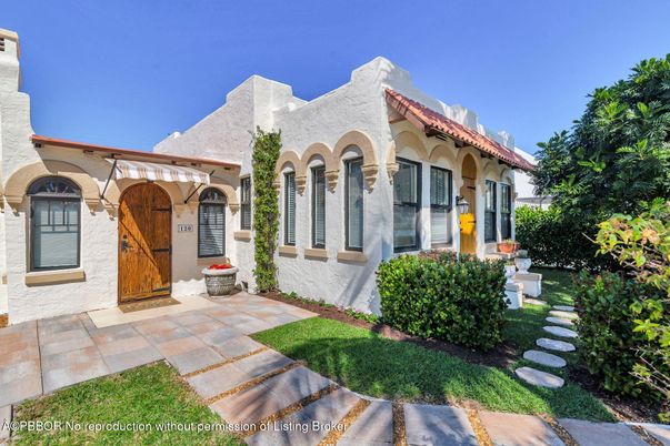 Exterior, Facade, Spanish Mediterranean