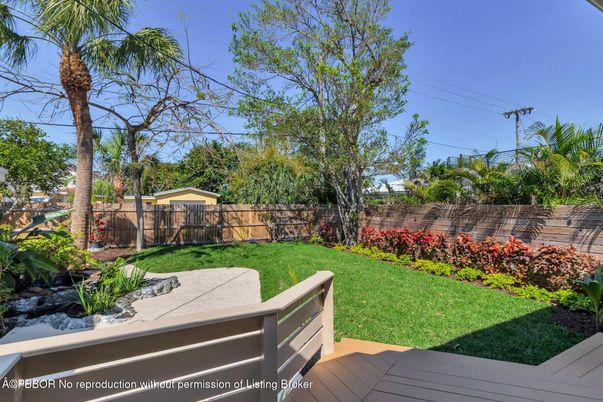 Backyard, Exterior