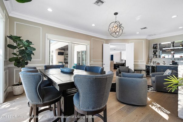 Dining room, Interior, Living room, Pendant Lights, Recessed Lighting, Wood Texture Flooring