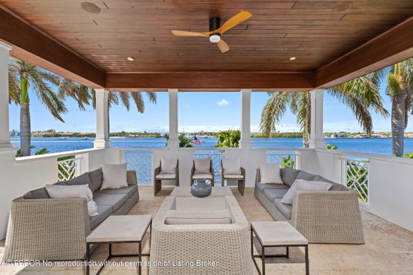 Exterior, Living room, Recessed Lighting, Water, Wooden Ceilings
