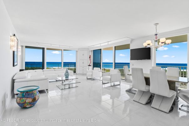 Dining room, Interior, Living room, Water