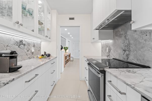 Interior, Kitchen, Marble Walls, Recessed Lighting