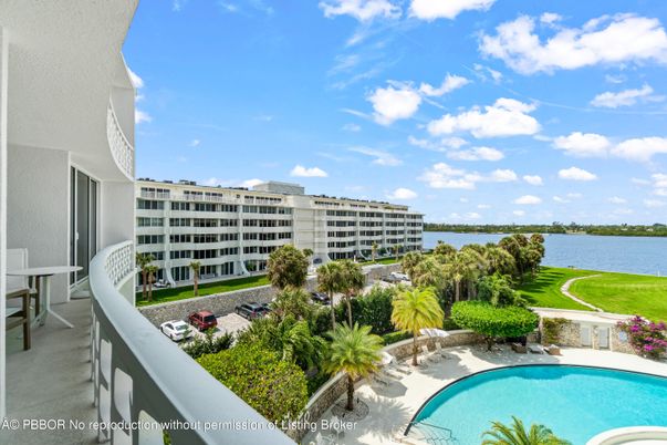 Water, Exterior, Pool, Other, Skyline
