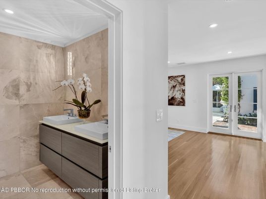 Bathroom, Interior, Recessed Lighting, Wood Texture Flooring