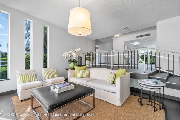 Interior, Living room, Pendant Lights
