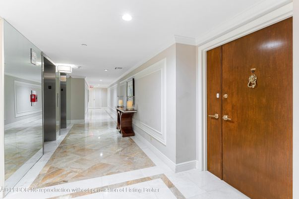 Elevator, Interior, Recessed Lighting