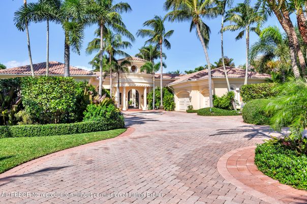 Backyard, Exterior, Facade, Mediterranean