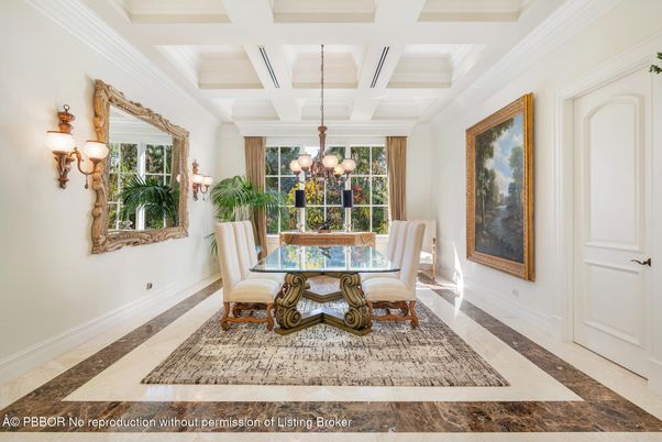 Chandelier, Dining room, Interior