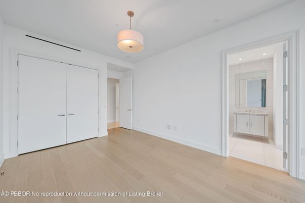 Bathroom, Empty room, Interior, Pendant Lights, Recessed Lighting, Wood Texture Flooring