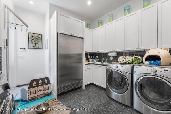 Interior, Recessed Lighting, Washer