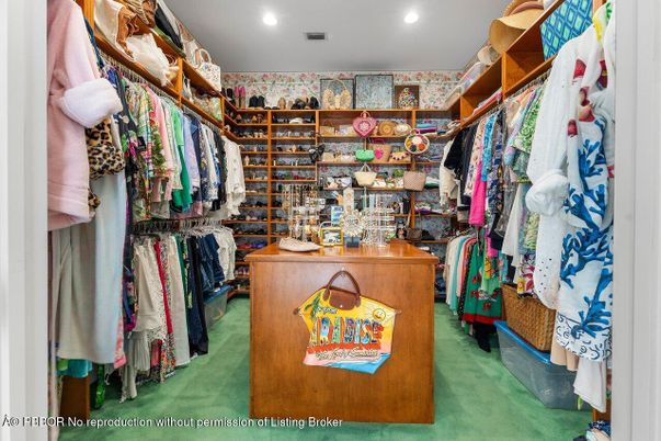 Interior, Recessed Lighting, Walk-in Closets