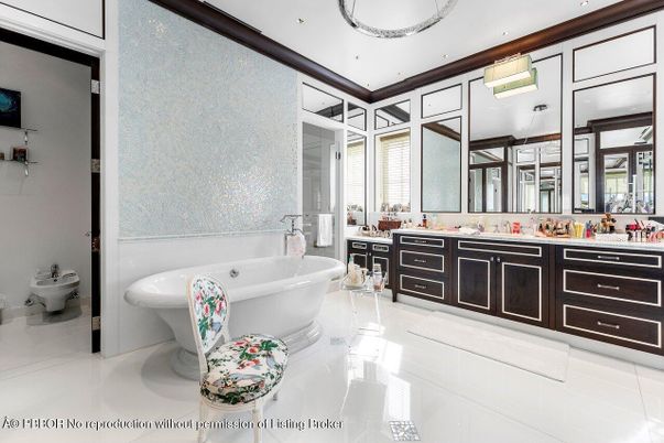 Bathroom, Dual Sink Vanities, Free Standing Baths, Interior, Recessed Lighting