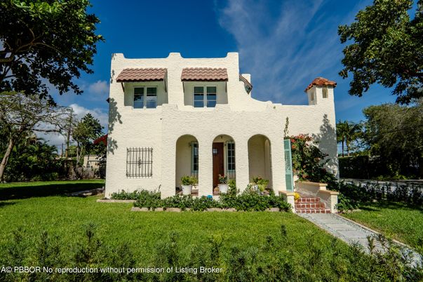 Backyard, Exterior, Facade, Spanish Mediterranean