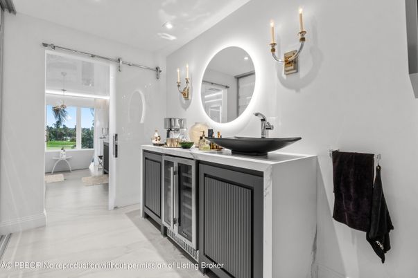 Bathroom, Dual Sink Vanities, Interior, Marble, Recessed Lighting