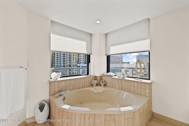 Bathroom, Interior, Recessed Lighting, Wood Texture Flooring