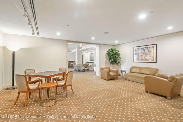 Dining room, Interior, Recessed Lighting