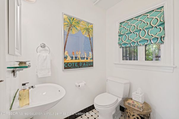 Bathroom, Interior