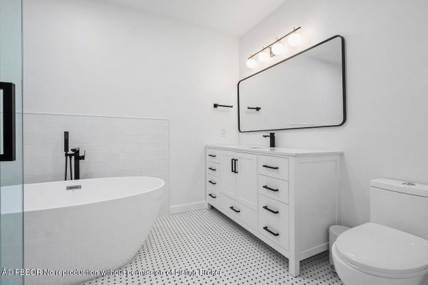 Bathroom, Dual Sink Vanities, Free Standing Baths, Interior