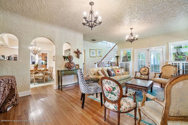 Chandelier, Dining room, Interior, Living room, Wood Texture Flooring