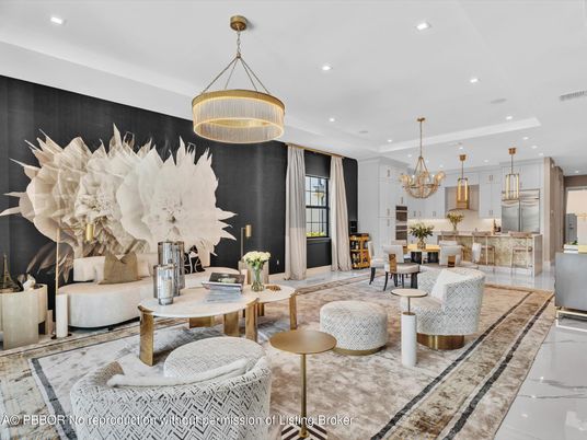 Chandelier, Dining room, Interior, Kitchen, Living room, Pendant Lights, Recessed Lighting, Stainless Steel Appliances