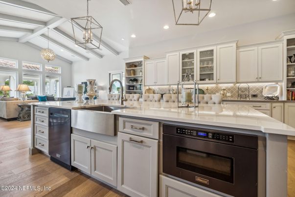 Interior, Kitchen, Living room, Pendant Lights, Recessed Lighting, Stainless Steel Appliances, Wood Texture Flooring