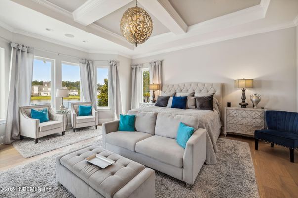 Bedroom, Interior, Living room, Pendant Lights, Recessed Lighting, Wood Texture Flooring