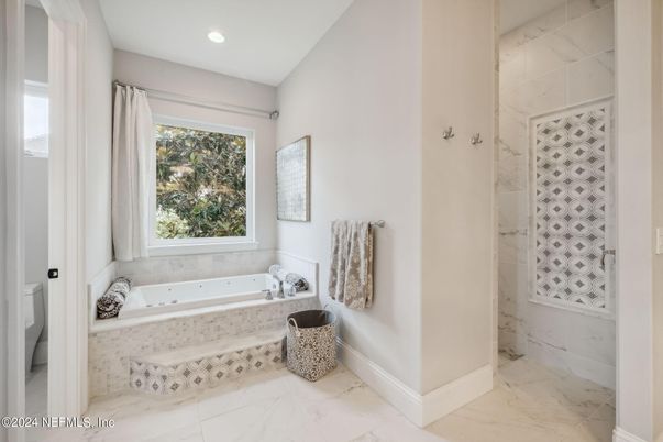 Bathroom, Interior, Marble, Recessed Lighting