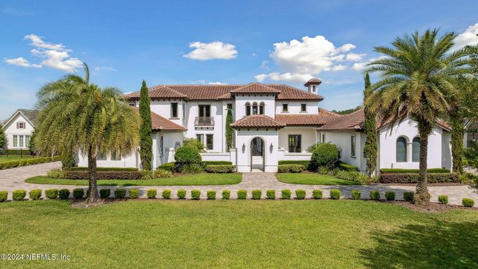 Backyard, Exterior, Facade, Mediterranean