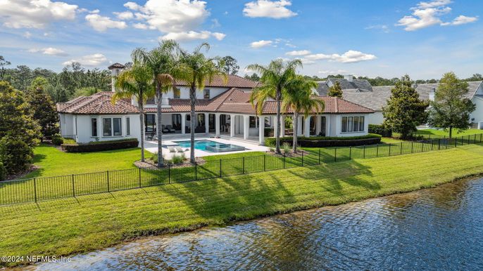 Backyard, Exterior, Lake, Pool