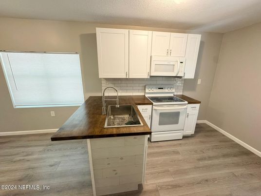 Interior, Kitchen, Wood Texture Flooring