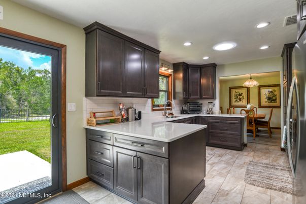 Dining room, Interior, Kitchen, Pendant Lights, Recessed Lighting