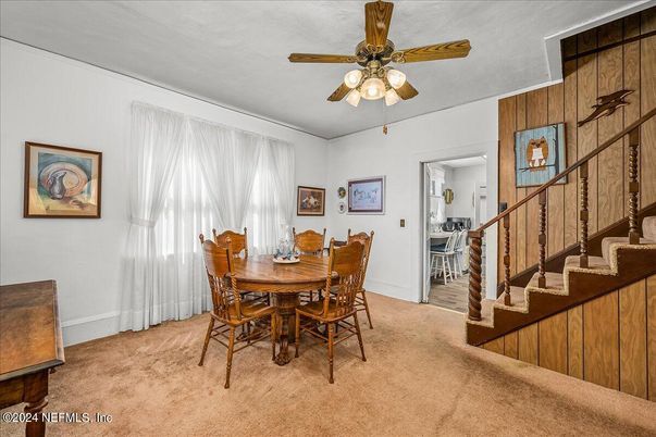 Dining room, Interior