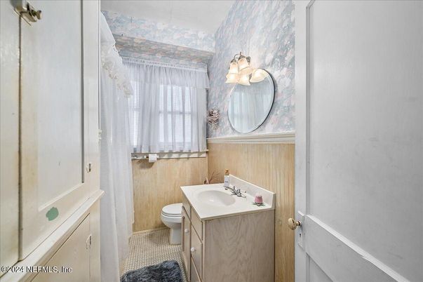 Bathroom, Interior