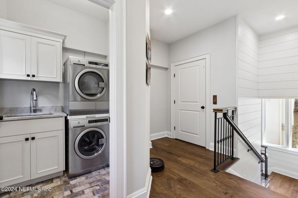 Interior, Recessed Lighting, Utility Closets, Washer, Wood Texture Flooring