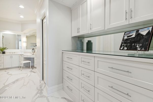 Bathroom, Interior, Marble, Recessed Lighting
