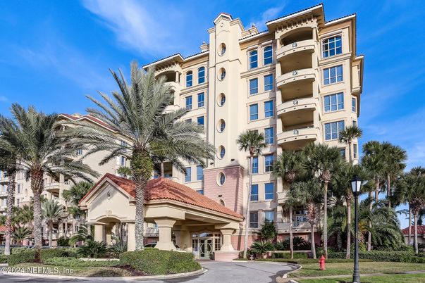 Exterior, Facade, Condo Building