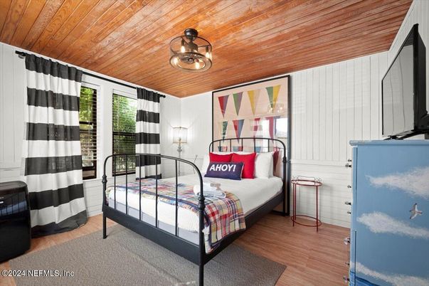 Bedroom, Interior, Wooden Ceilings, Wood Texture Flooring