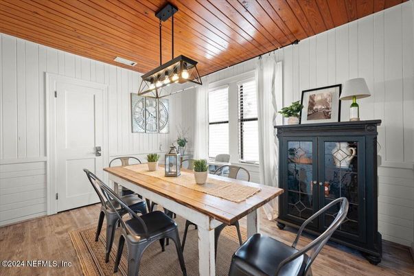 Dining room, Interior, Pendant Lights, Wooden Ceilings, Wood Texture Flooring