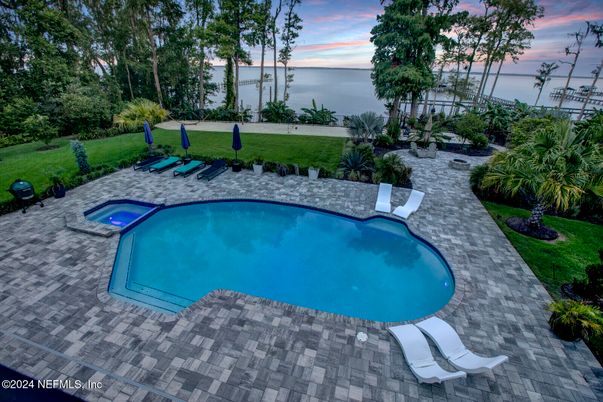 Exterior, Pool, Water