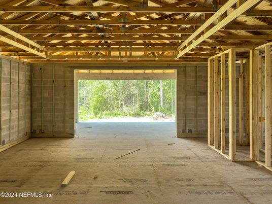 Empty room, Interior, Wooden Beams