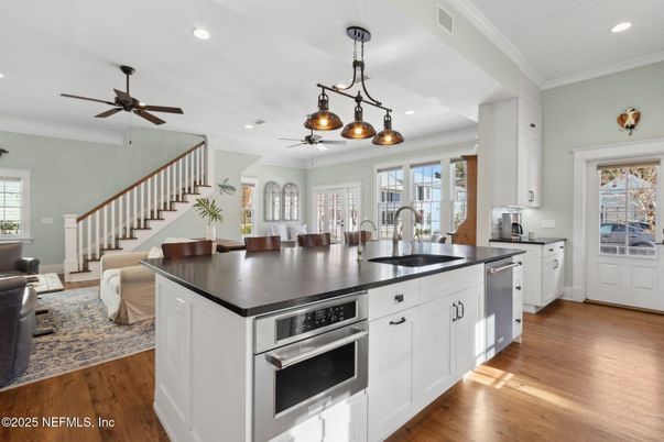 Interior, Kitchen, Living room, Pendant Lights, Recessed Lighting, Stainless Steel Appliances, Wood Texture Flooring