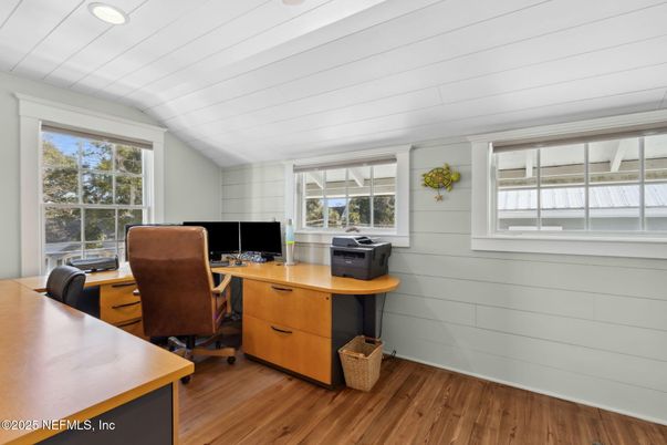 Home Office, Interior, Recessed Lighting, Wood Texture Flooring