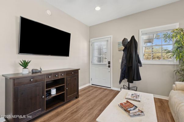 Interior, Recessed Lighting, Wood Texture Flooring