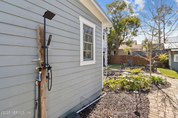 Backyard, Exterior