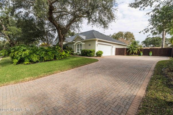 Attached, Backyard, Exterior, Facade, French Provincial